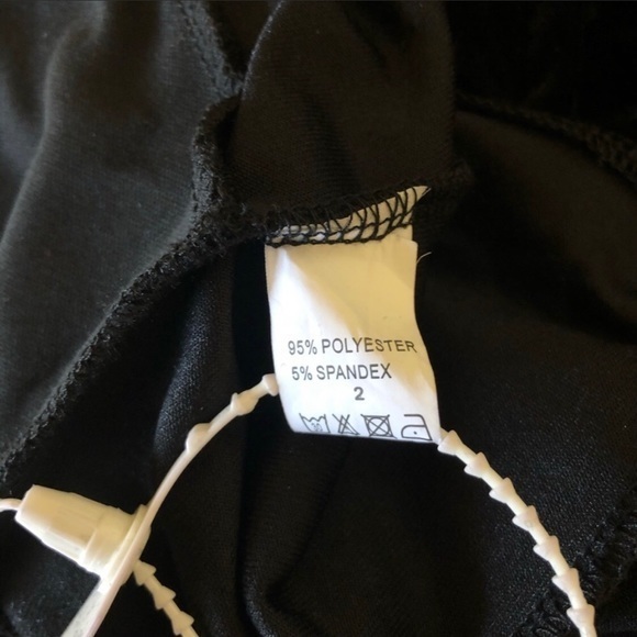 Velvet Black Heart Neck Bodysuit Size M - Picture 5 of 8